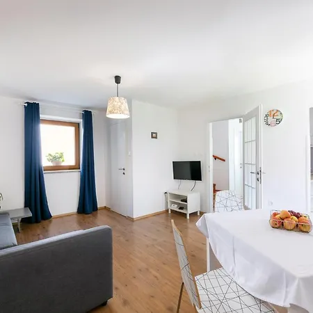 Vito וילה Kaštelir