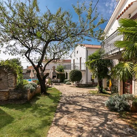 Villa Vito Kaštelir